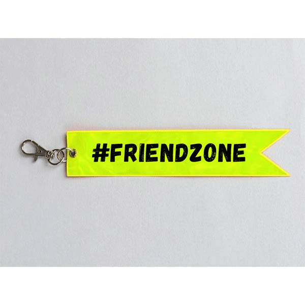 брелок-флажок светоотраж. devente "friendzone" 2,5х17см винил жёлтый Брелок-флажок светоотраж. devente "friendzone" 2,5х17см винил жёлтый